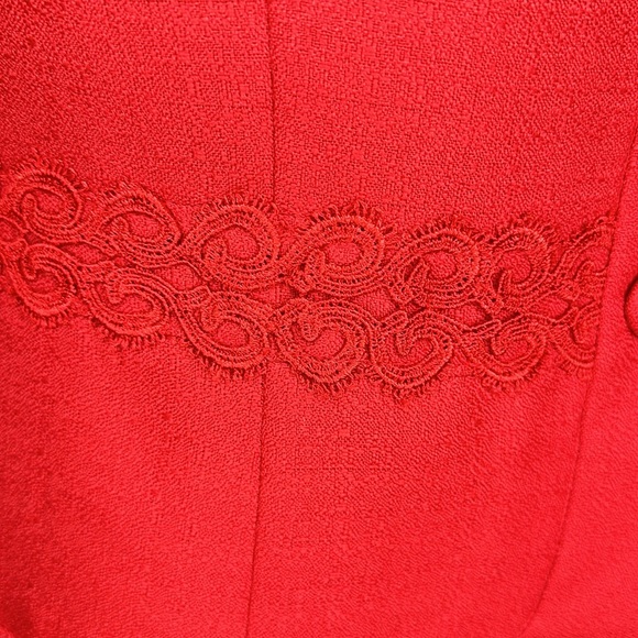 Red NWT skirt suit in 14P K Petite Collection 14P with beautiful detail - Picture 4 of 8
